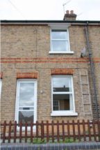 2 bedroom Terraced t...